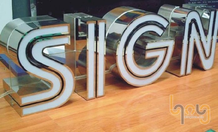 Gia công chữ inox lồng mica cho bảng hiệu quảng cáo đẹp