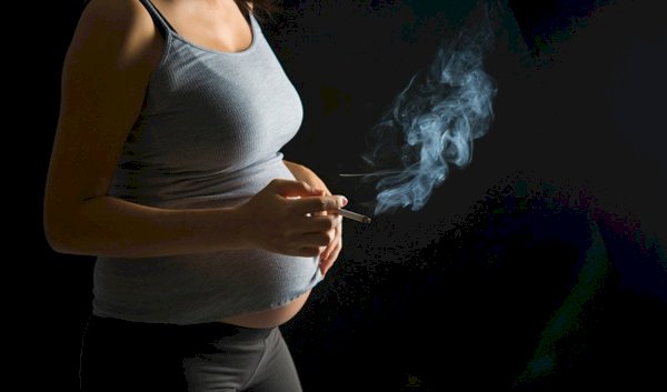 Tác hại của thuốc lá đến phụ nữ mang thai như thế nào?