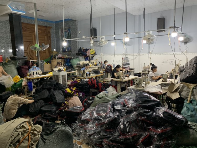 Kinh nghiệm chọn đơn vị may túi vải không dệt uy tín