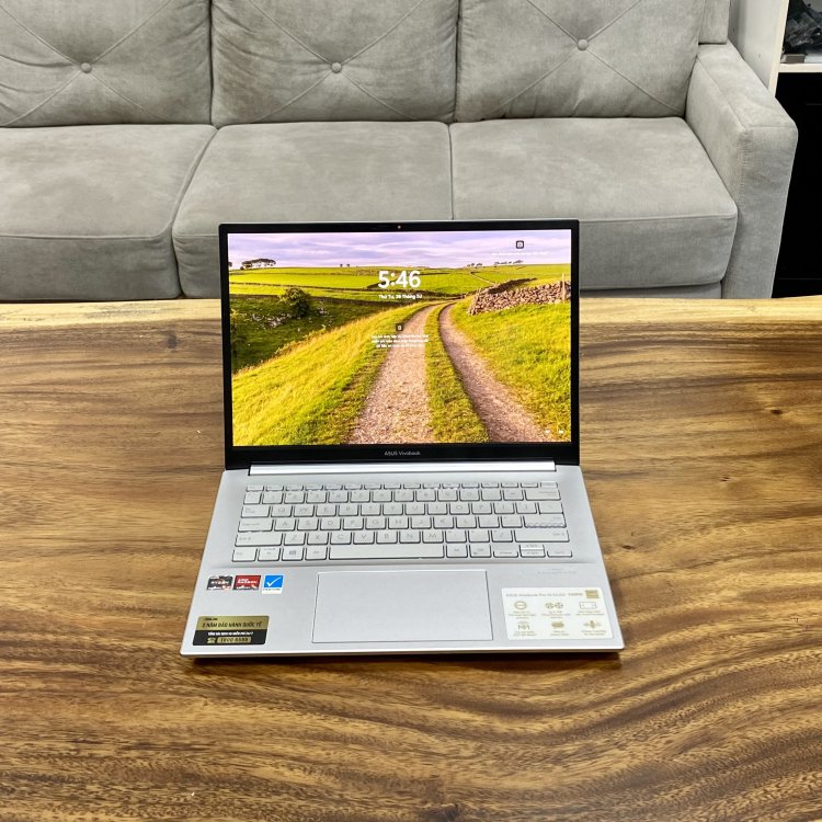 Những lợi ích khi mua Laptop cũ?
